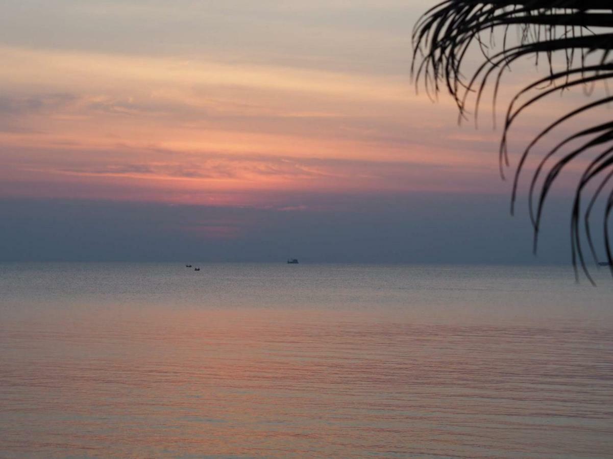 O Little Tent De Koh Chang Ранонг Екстериор снимка