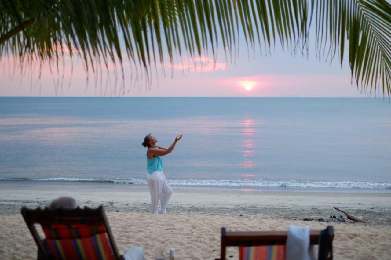O Little Tent De Koh Chang Ранонг Екстериор снимка