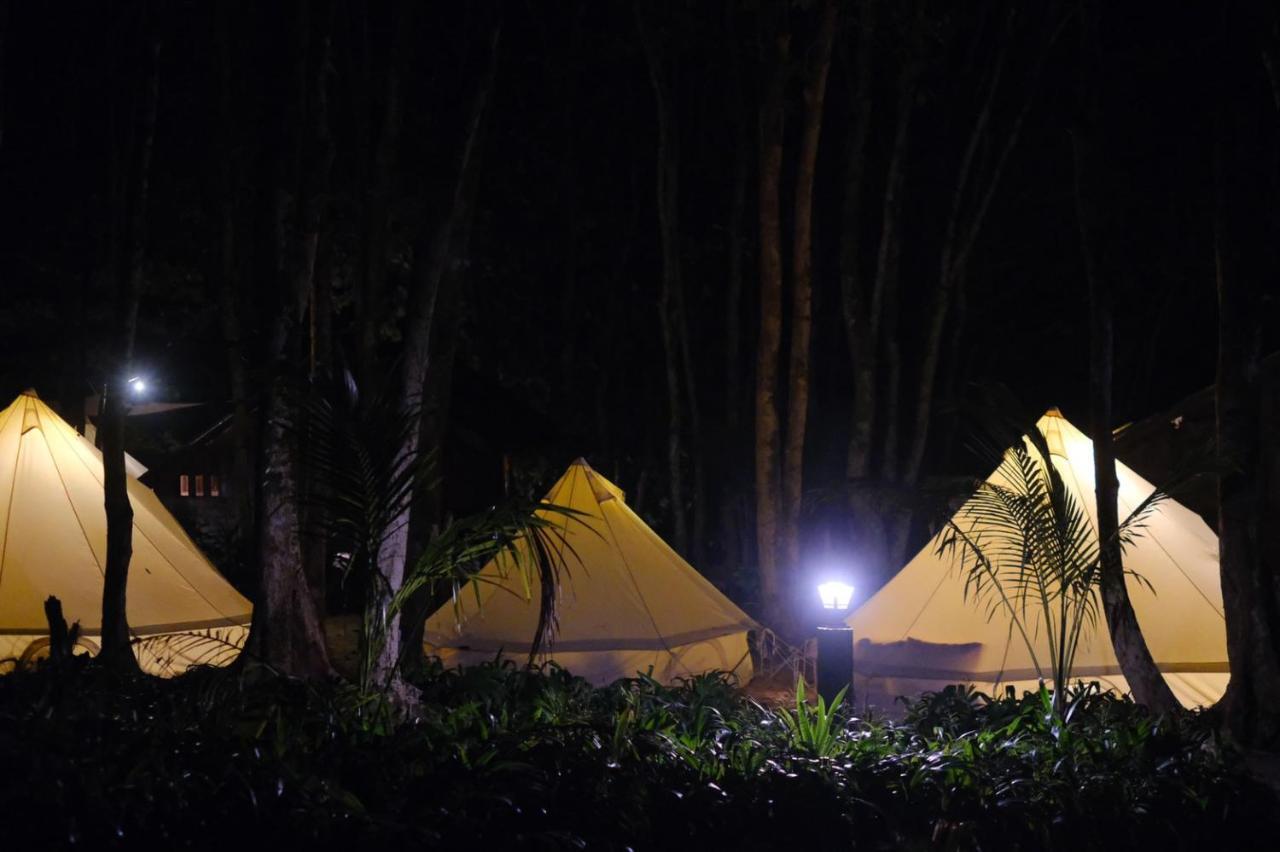 O Little Tent De Koh Chang Ранонг Екстериор снимка