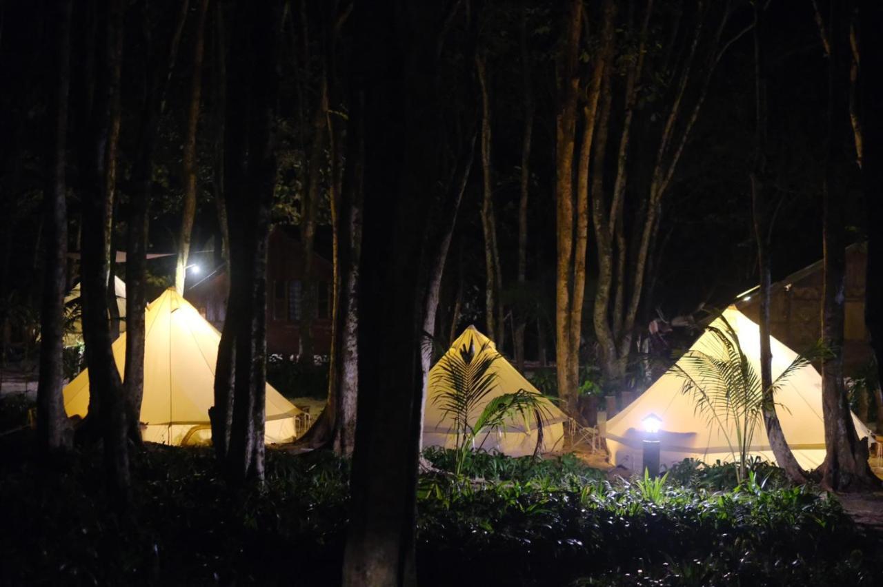 O Little Tent De Koh Chang Ранонг Екстериор снимка